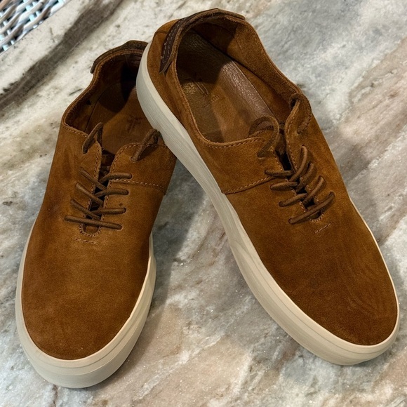 Men’s FRYE Beacon brown suede leather lace up sneakers- Size 9.5 - Picture 2 of 9